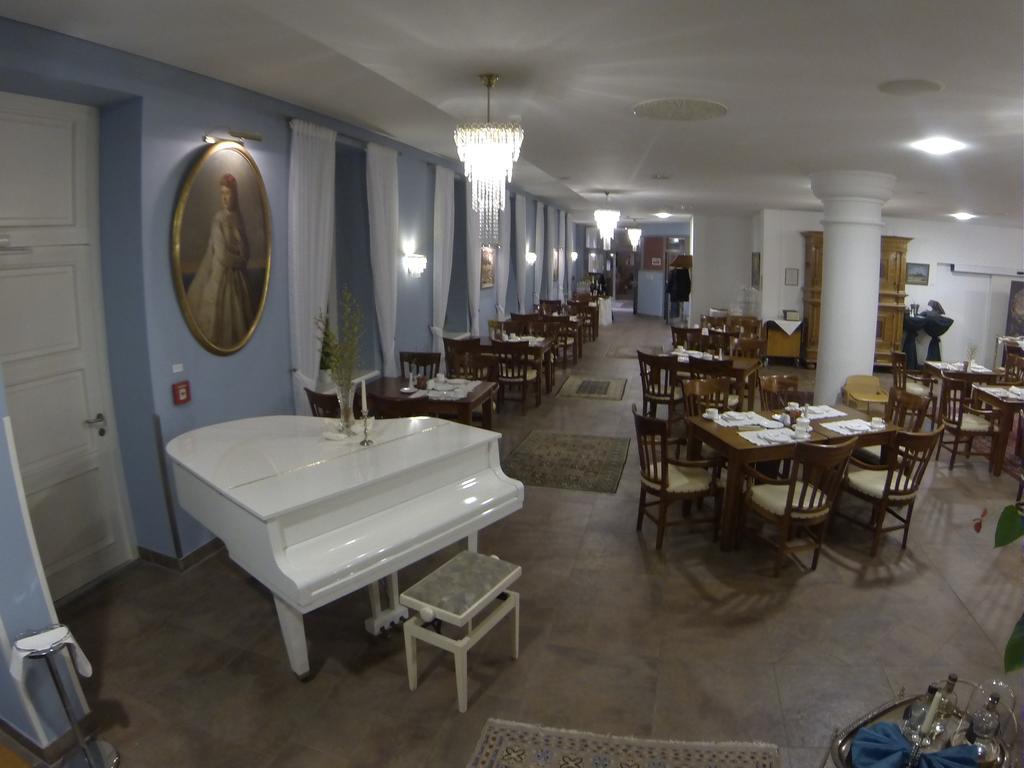Hotel Badehaus Goor Путбус Экстерьер фото