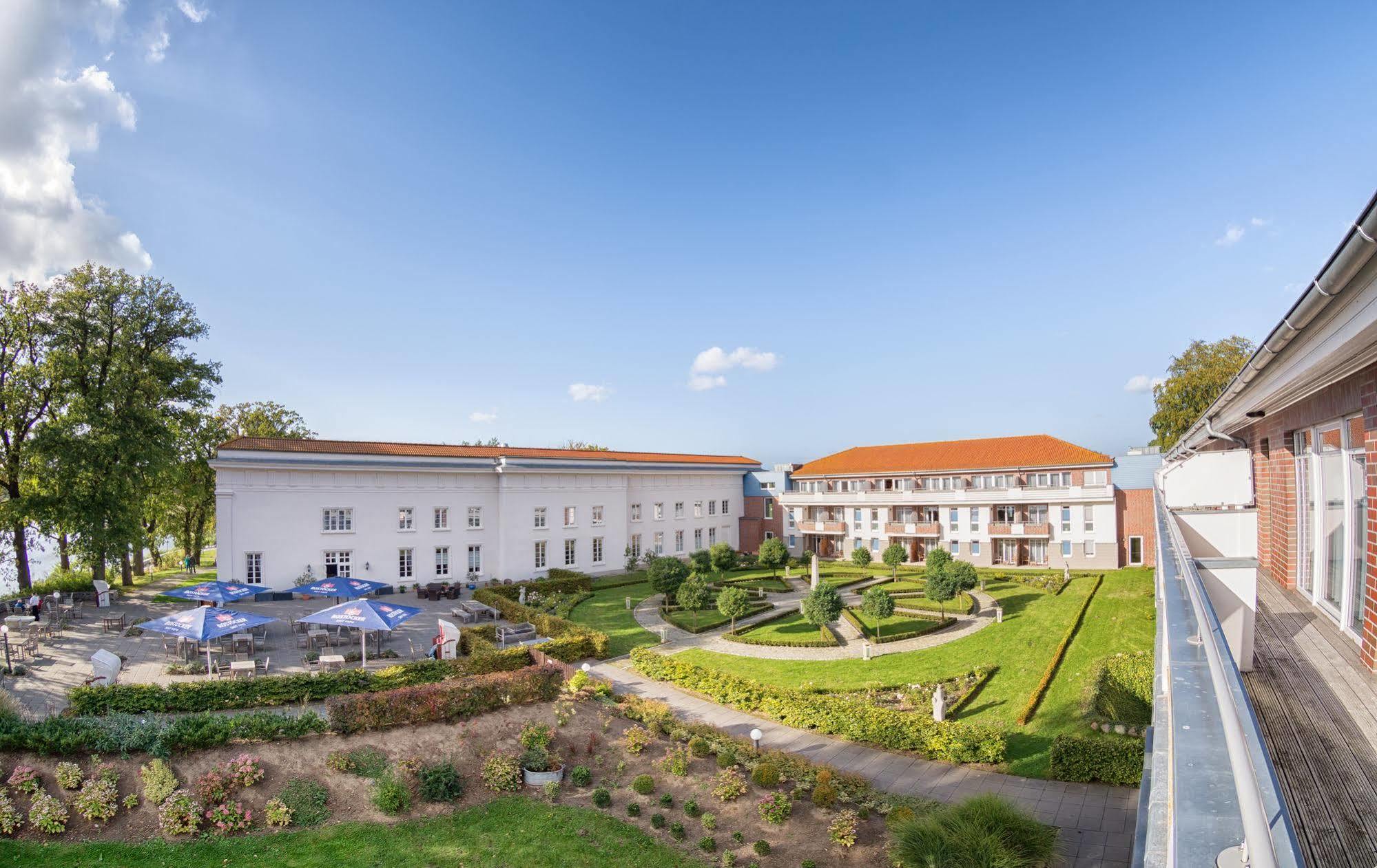 Hotel Badehaus Goor Путбус Экстерьер фото